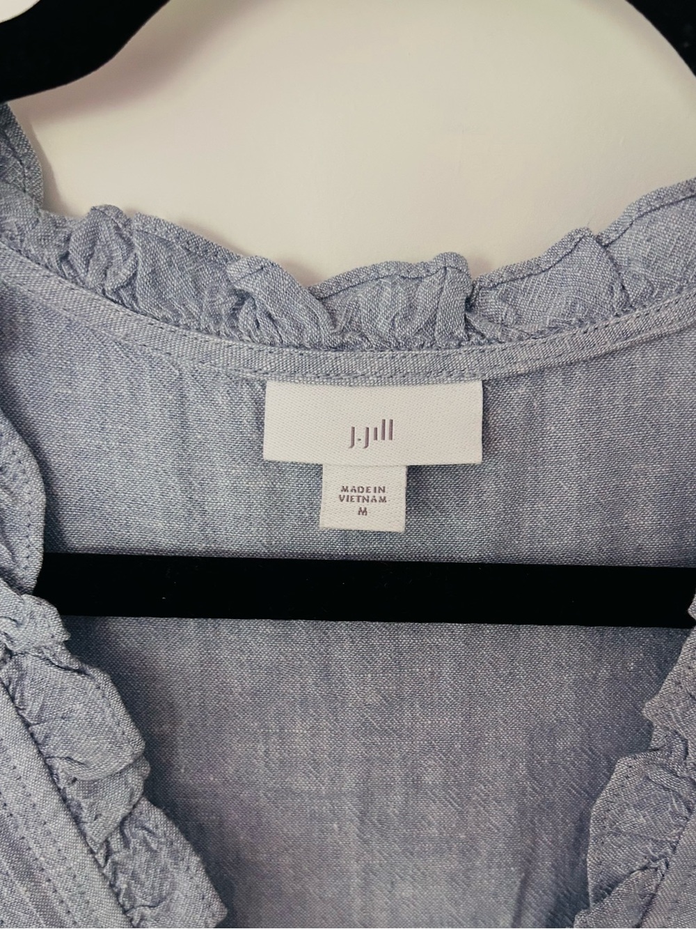 J.Jill Blue Linen Blend Ruffle Trim Tiered Midi Dress M Scandi Minimal Coastal - Picture 7 of 8